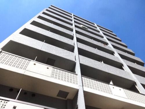 ウィスタリア新北野の外観