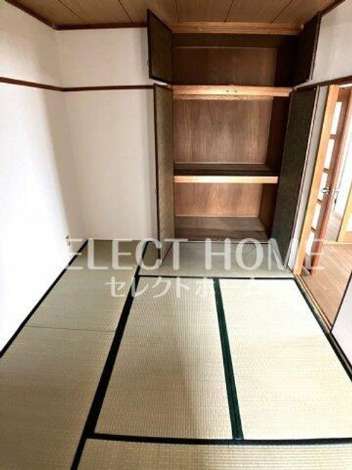 リバーサイド八番館401の内装