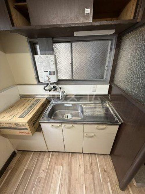 愛美マンションのキッチン