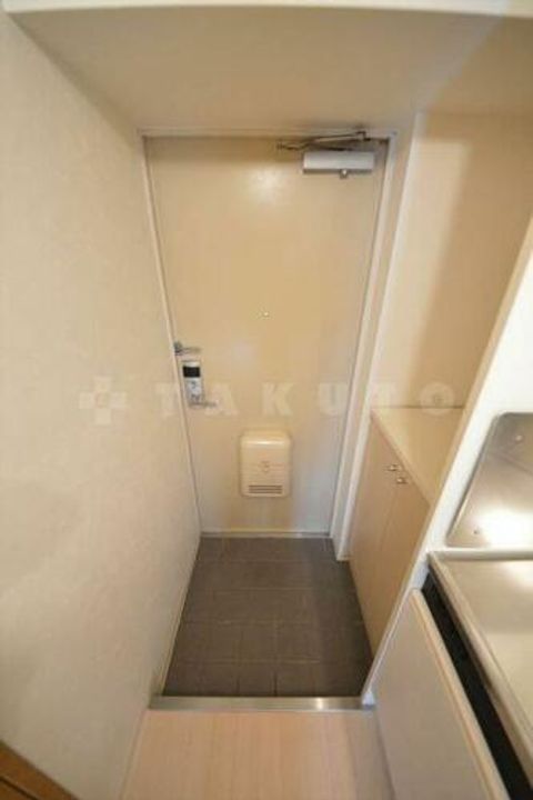 ローズコーポ天満東IIの玄関