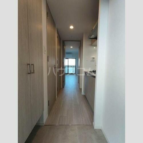 S-RESIDENCE上新庄ascentの玄関