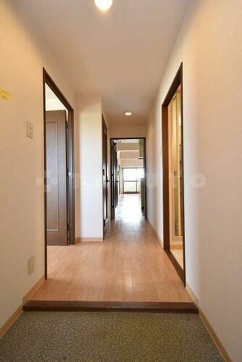 グランエールの玄関