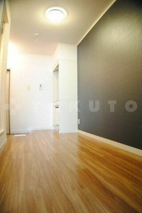 ハイツ岸本の居間