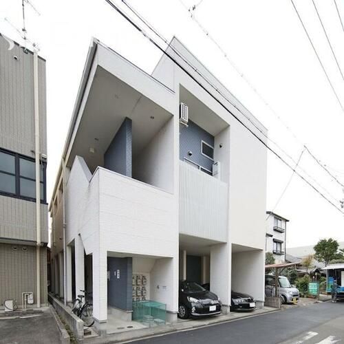 サウザンドサニーヒルズ八田の外観