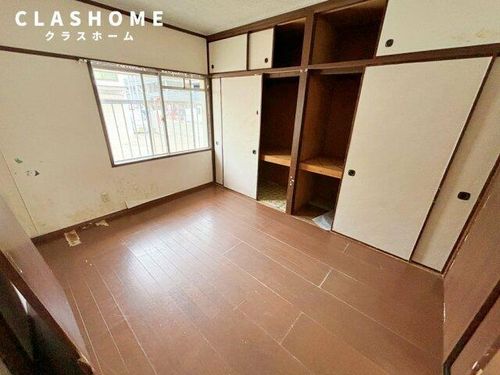 棚尾マンション103の居間