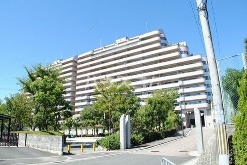 イトーピア千里万博公園の外観