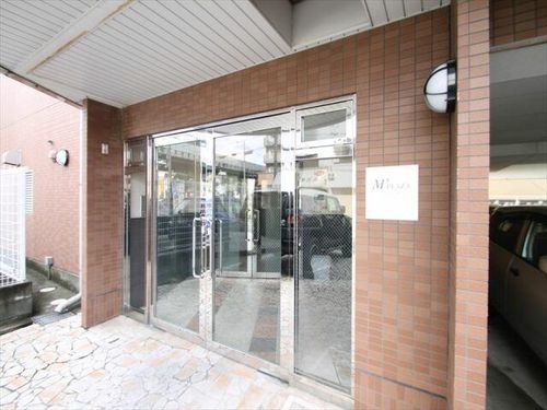 M’プラザ門真駅前の玄関
