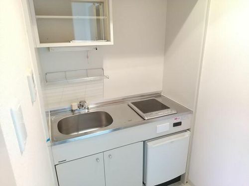 大阪府箕面市箕面4丁目(マンション)の賃貸物件のキッチン