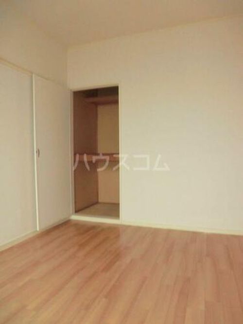 P&Kマンションの居間