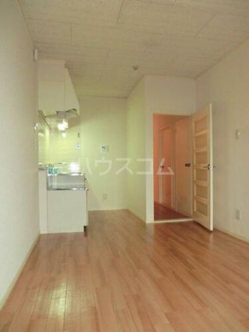 P&Kマンションの居間