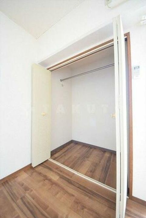 メゾンドゥレイナIIIの内装