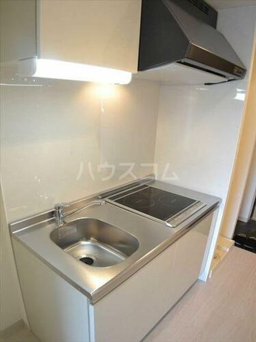 大阪府吹田市垂水町1丁目(マンション)の賃貸物件のキッチン