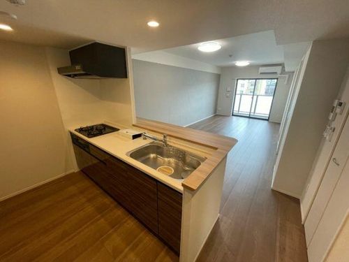 大阪府豊中市新千里南町2丁目(マンション)の賃貸物件の居間