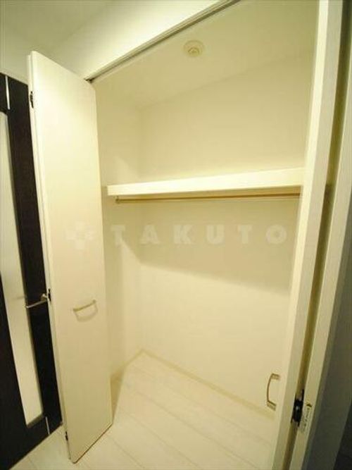スプランディッド新大阪DUE0803の内装