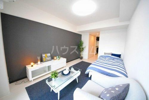 スプランディッド淀屋橋DUEの居間