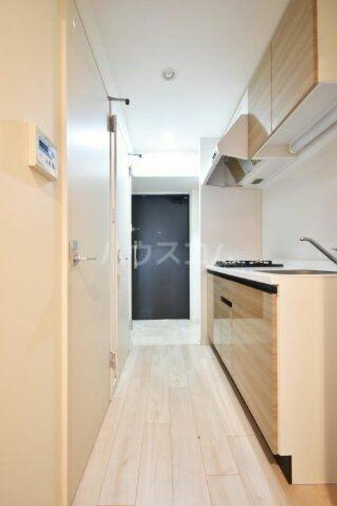 スプランディッド淀屋橋DUEの玄関