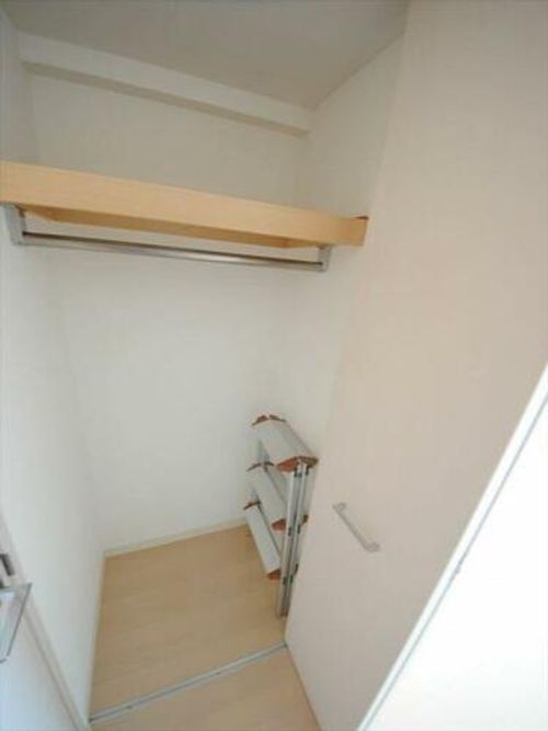 セレニテ新大阪弐番館の内装