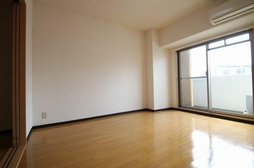 さんさん千林の居間