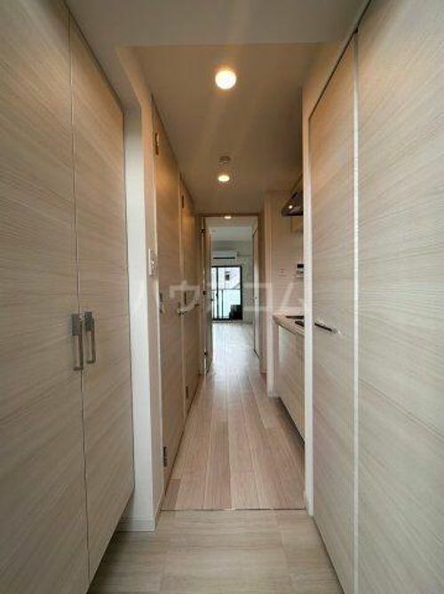S-RESIDENCEドーム前千代崎の玄関