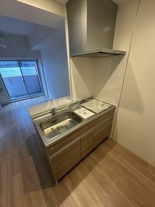 セレニテ新大阪グランデ ミリューのキッチン