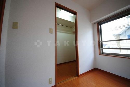 第2パレス東洋の内装