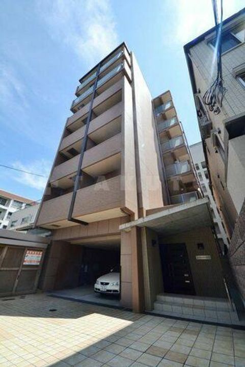 S-FORT江坂LIBERTSの外観