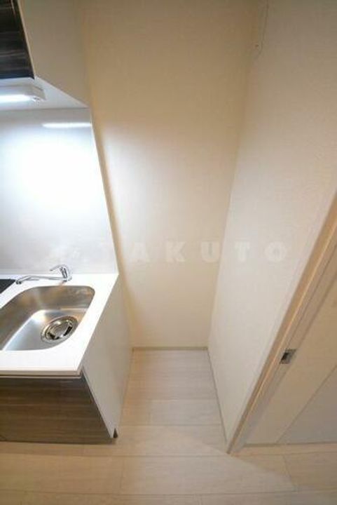 ファステート江坂ランウェイの内装