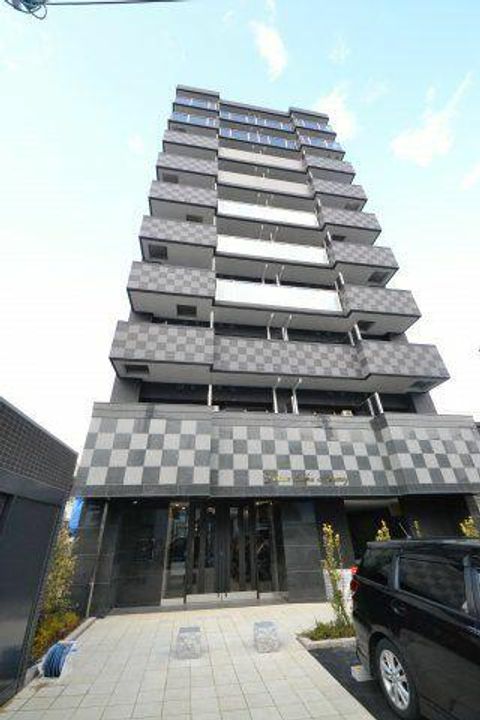 ファステート江坂ランウェイの外観