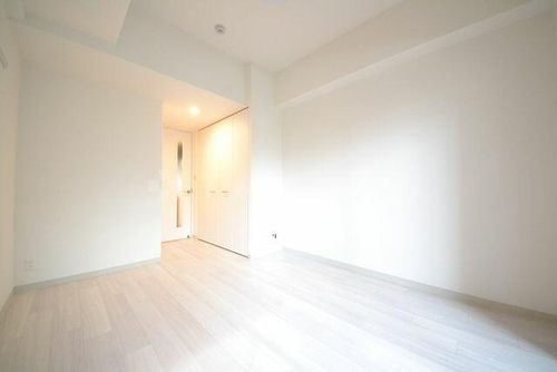 ファステート江坂ランウェイの内装