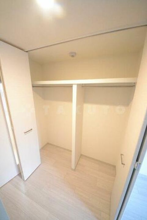 ファステート江坂ランウェイの内装