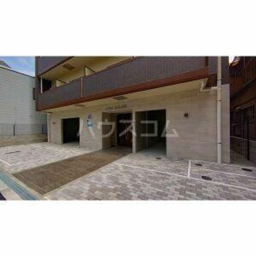 AQUA GALAXYの玄関