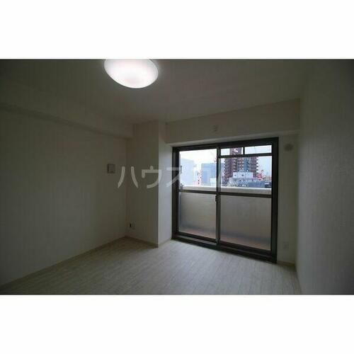 AQUA GALAXYの居間