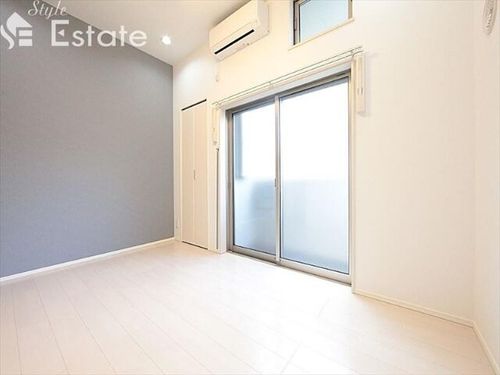 愛知県名古屋市中村区向島町5丁目(アパート)の賃貸物件202の居間