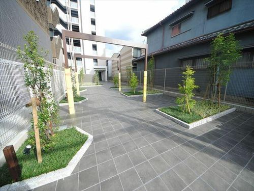 ArtizA新大阪D.C.の玄関