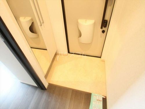 グラン・カーズの玄関