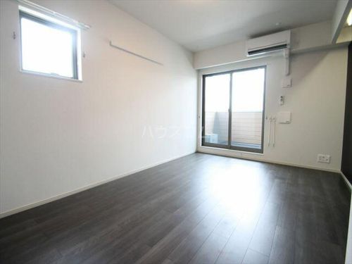 グラン・カーズの居間