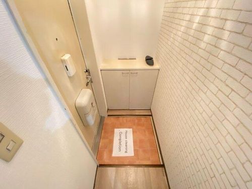 ハイツ向陽の玄関