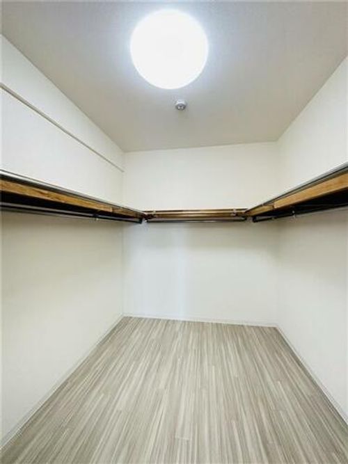 キャッスルコート飾磨弐番館803の内装