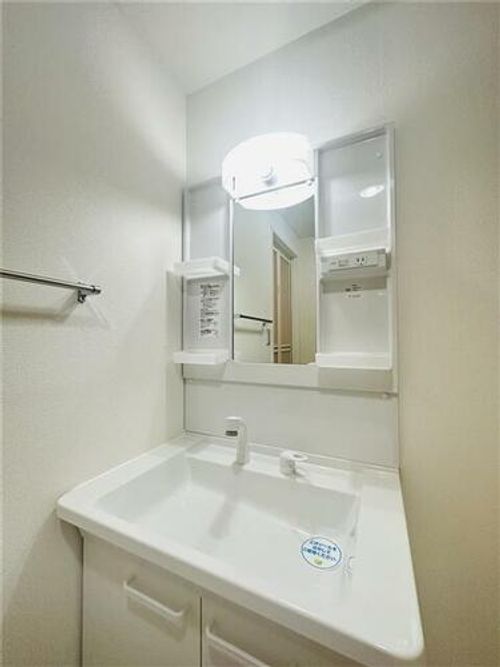 キャッスルコート飾磨弐番館803の内装