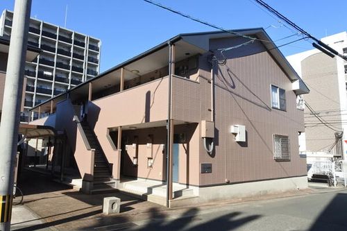 フィオーレ壱番館の玄関