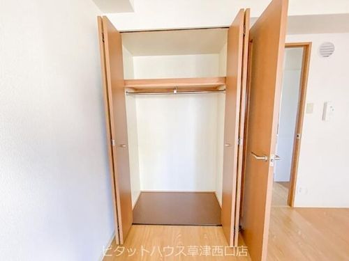 ルシールラホーヤ307の内装
