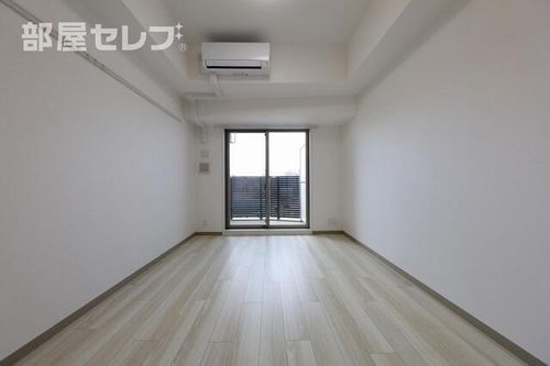 エステムコート名古屋千種グレイス1402の内装