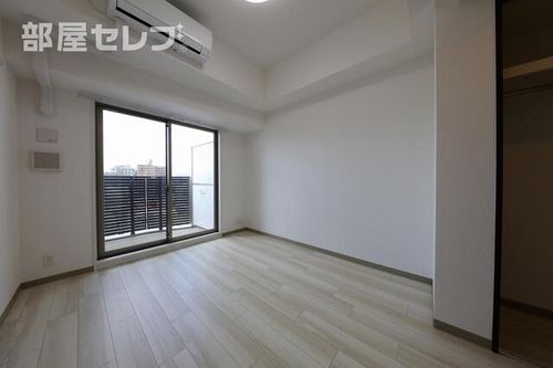 エステムコート名古屋千種グレイス1402の内装