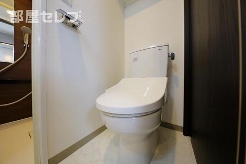 エステムコート名古屋千種グレイス1402の内装