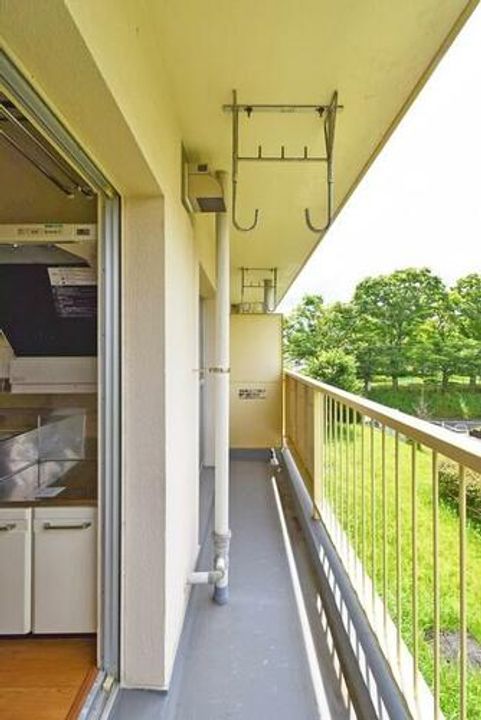 UR中央台2090203の内装