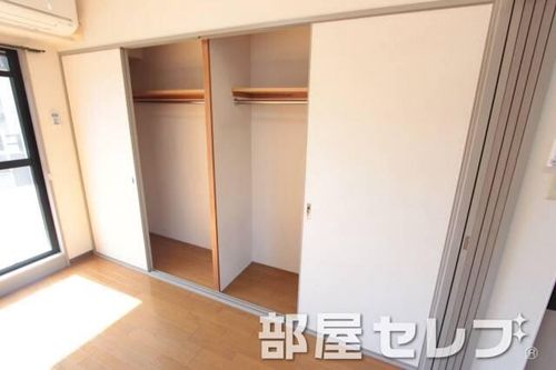 ジュノス204の内装