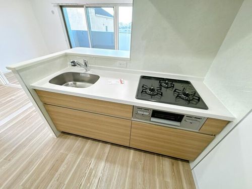 プレミアムコート千里丘503の居間
