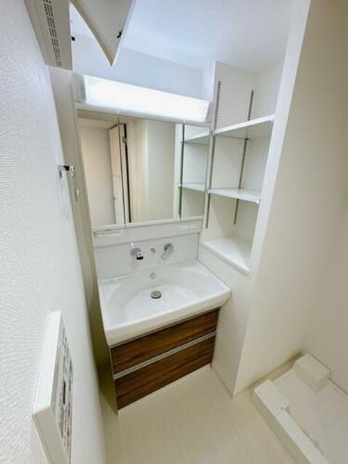 プレミアムコート千里丘503のキッチン