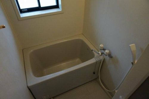 ティアラ中牟田101の風呂