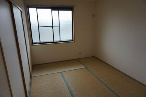 ティアラ中牟田101の内装